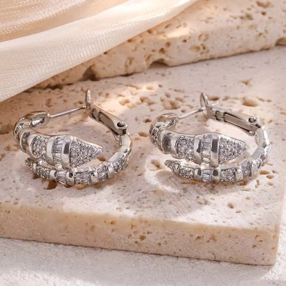 Lux silver snake serpenti  zircon Silver Hoop Earrings